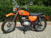 1977 WSK 175 W21B2S2 photo